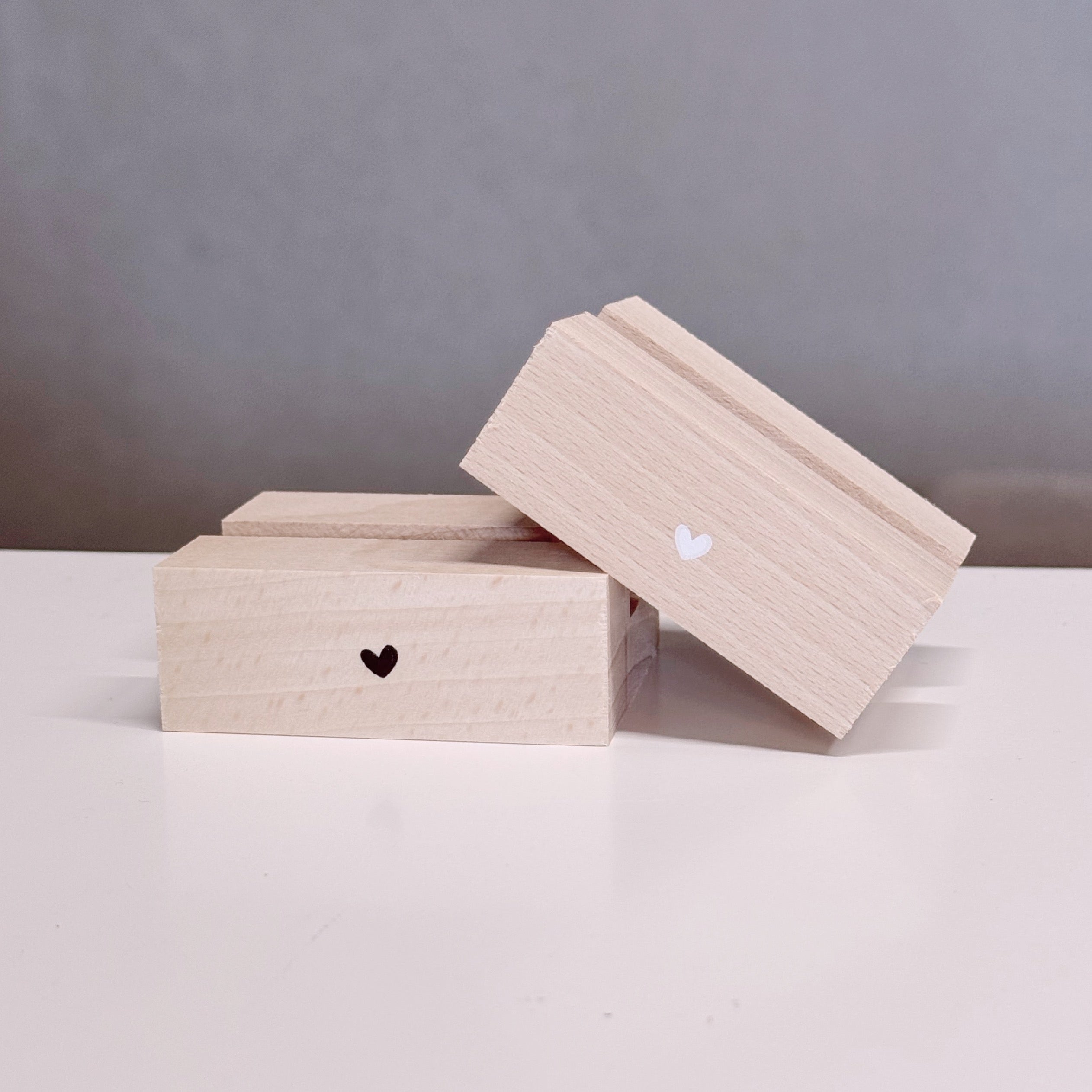 Fliesenhalter aus Holz · mit Herz